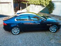 Usata Jaguar XE Prestige 180 CV (132 kW) 2017 Blu Berlina