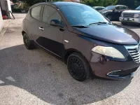 Usata Lancia Ypsilon 69 CV (50 kW) 2011 Marrone Utilitaria