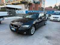 Begagnad BMW 320 Efficient Dynamics 143 HK (105 kW) 2009 Svart Kombi