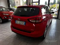 Usata Ford C-MAX Titanium 120 CV (88 kW) 2016 Rosso Monovolume