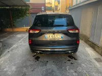 Usata Ford Kuga 120 CV (88 kW) 2022 Grigio SUV