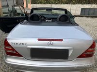 Usata Mercedes SLK200 136 CV (100 kW) 2001 Grigio Cabrio
