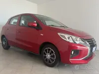 Usata Mitsubishi Space Star Intense 71 CV (52 kW) 2022 Rosso Utilitaria
