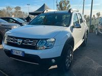 Usata Dacia Duster Lauréate 110 CV (80 kW) 2015 Bianco Station wagon