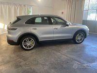 Usata Porsche Cayenne 462 CV (339 kW) 2019 Grigio SUV