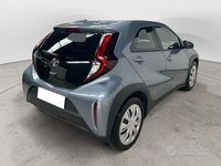 Usata Toyota Aygo X Active 72 CV (52 kW) 2025 Grigio SUV