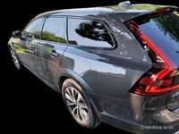 Usata Volvo V90 CC Plus 197 CV (144 kW) 2024 Platinum grey metallizzato Station wagon