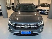Usata VW T-Roc Style 150 CV (110 kW) 2022 Grigio metallizzato SUV
