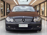 Usata Mercedes CLK320 Elegance 224 CV (164 kW) 2007 Nero Cabrio
