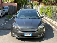 Usata Ford Focus Titanium 125 CV (91 kW) 2017 Grigio Station wagon