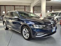 Usata VW Passat Alltrack 190 CV (139 kW) 2020 Blu/azzurro Station wagon