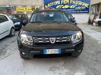 Usata Dacia Duster Lauréate 110 CV (80 kW) 2015 Nero SUV