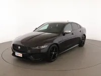 Usata Jaguar XE R-Dynamic 250 CV (183 kW) 2020 Nero Berlina