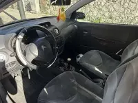 Usata Citroën C2 Exclusive 68 CV (50 kW) 2004 Rosso Utilitaria