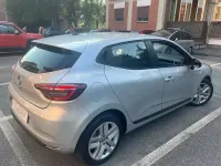 Usata Renault Clio V Zen 101 CV (74 kW) 2021 Grigio Berlina