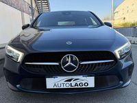 Usata Mercedes A180 116 CV (85 kW) 2021 Blu/azzurro Berlina