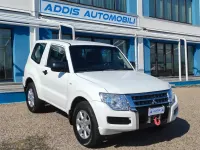 Usata Mitsubishi Pajero Invite 190 CV (139 kW) 2018 Bianco SUV
