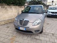 Usata Lancia Ypsilon 69 CV (50 kW) 2011 Grigio Utilitaria
