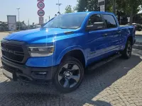 Usata RAM 1500 401 CV (294 kW) 2024 Hydro blue perl Pick-up