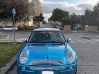 Usata Mini Cooper 116 CV (85 kW) 2004 Blu/azzurro Utilitaria