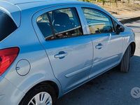 Usata Opel Corsa 69 CV (50 kW) 2008 Blu Utilitaria