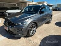 Usata VW T-Roc Style 116 CV (85 kW) 2019 Grigio SUV