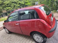 Usata Lancia Ypsilon 80 CV (58 kW) 2005 Rosso Utilitaria
