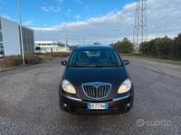 Usata Lancia Musa 77 CV (56 kW) 2009 Marrone Monovolume