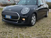 Usata Mini Cooper D 95 CV (69 kW) 2015 Nero Utilitaria
