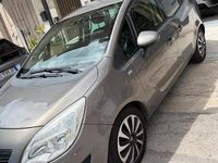 Usata Opel Meriva 95 CV (69 kW) 2012 Grigio Monovolume