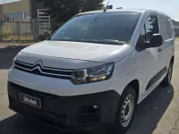Usata Citroën Berlingo 102 CV (75 kW) 2024 Bianco Monovolume