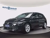 Usata VW Golf VIII Life 116 CV (85 kW) 2025 Grenadill black metallizzato Berlina