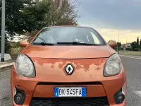 Usata Renault Twingo 75 CV (55 kW) 2007 Arancione Utilitaria