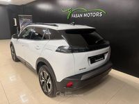 Usata Peugeot 2008 Allure 101 CV (74 kW) 2024 Bianco SUV