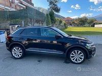 Usata VW T-Roc 150 CV (110 kW) 2018 Nero SUV