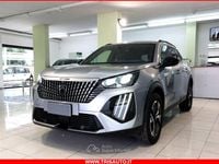 Usata Peugeot 2008 Allure 101 CV (74 kW) 2025 Argento SUV