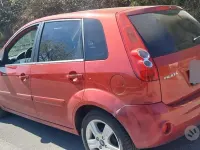 Usata Ford Fiesta 75 CV (55 kW) 2008 Rosso Utilitaria