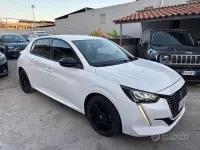 Usata Peugeot 208 Allure 101 CV (74 kW) 2021 Bianco Utilitaria