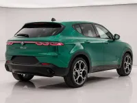 Nuova Alfa Romeo Tonale Veloce 160 CV (117 kW) 2025 Diversi colori SUV