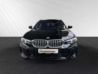 Usata BMW 330 M Sport 245 CV (180 kW) 2024 Zaffiro nero Station wagon