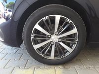 Usata Peugeot 208 Allure 110 CV (80 kW) 2016 Blu/azzurro Utilitaria