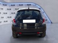 Usata Lancia Ypsilon Silver 70 CV (51 kW) 2023 Nero Utilitaria