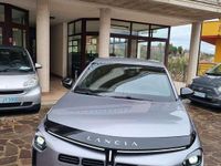 Usata Lancia Ypsilon 101 CV (74 kW) 2025 Argento Utilitaria