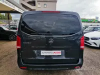 Usata Mercedes V220 Exclusive 163 CV (119 kW) 2022 Grigio Monovolume
