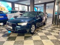 Usata Audi A4 Design 150 CV (110 kW) 2015 Blu Berlina