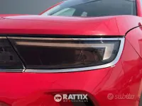 Usata Opel Mokka Edition 131 CV (96 kW) 2022 Red rubi SUV
