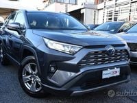 Usata Toyota RAV4 Hybrid Business Edition 222 CV (163 kW) 2022 Grigio metallizzato SUV