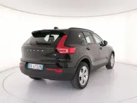 Usata Volvo XC40 Momentum 129 CV (94 kW) 2022 Nero SUV