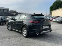 Usata Alfa Romeo Stelvio Business 160 CV (117 kW) 2021 Nero SUV