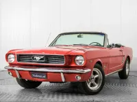 Usata Ford Mustang 215 CV (158 kW) 1966 Rosso Cabrio
